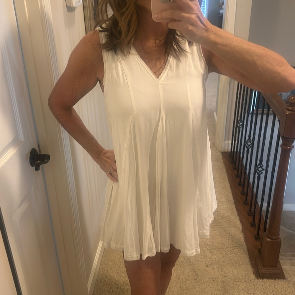 Loveriche white sleeveless fit and flare mini dress. Sz Sm NWT